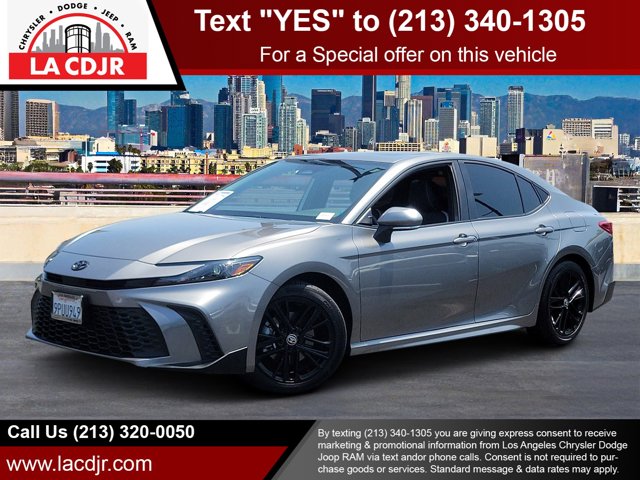 2025 Toyota Camry SE